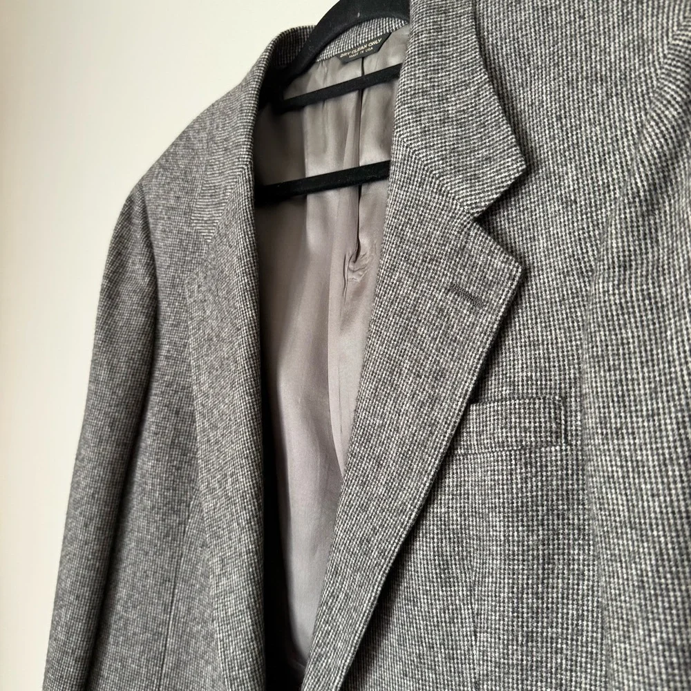 Vintage Barrister 100% Camel Hair Blazer Grey Plaid Herringbone Two Button, 42L